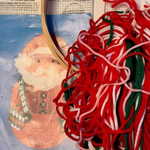 Belco Vintage Santa Hanging Wall Basket Cross Stitch Kit NIOP 1992 - Picture 3 of 7